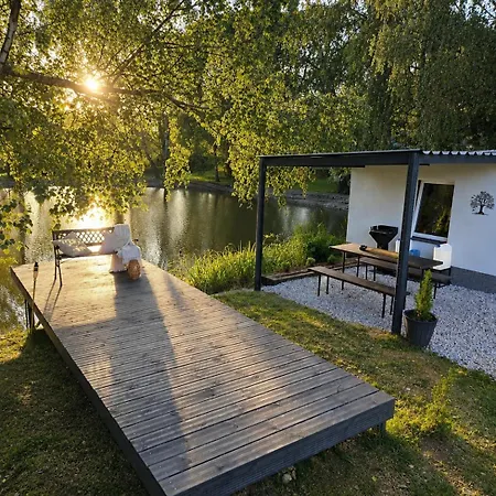 Glamping Cesty Bez Kompasu 营地 Horni Jiretin
